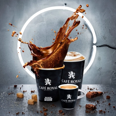 Des gobelets de boissons Café Royal